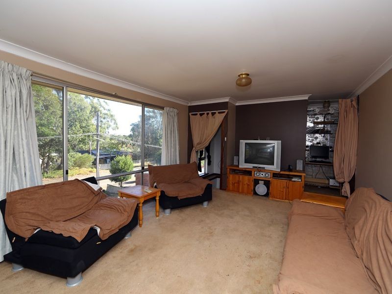 45 Horwood road, Swan View WA 6056
