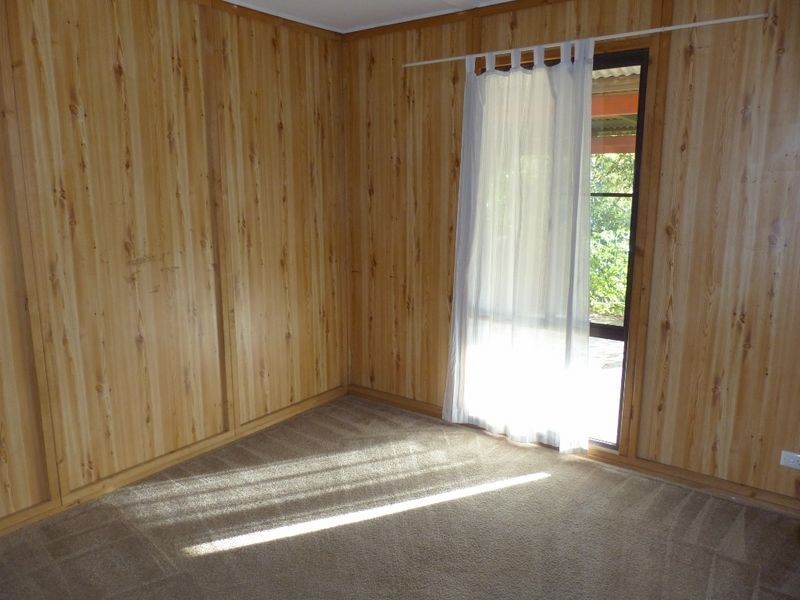 10 Marshwood Place, Sawyers Valley WA 6074