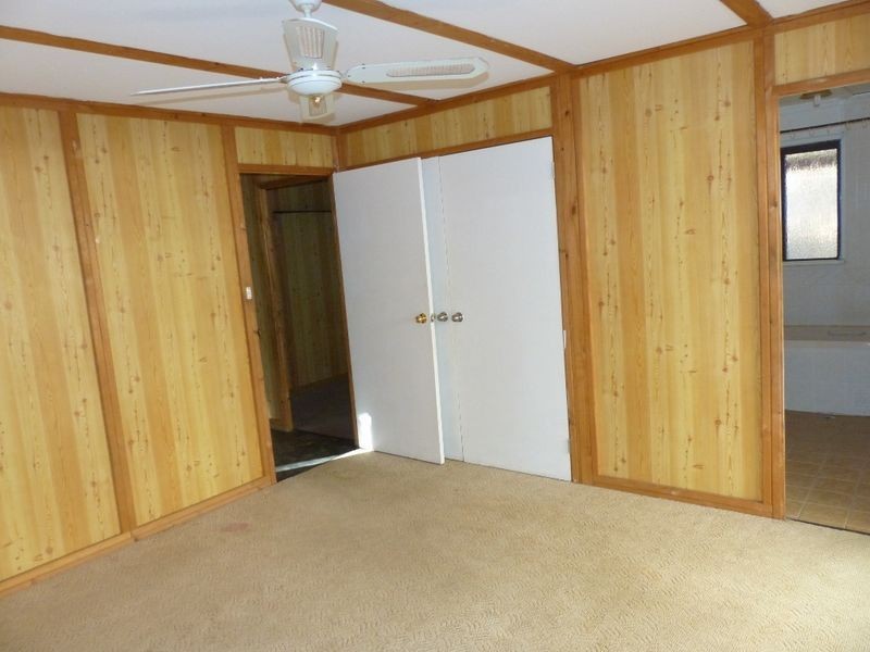 10 Marshwood Place, Sawyers Valley WA 6074