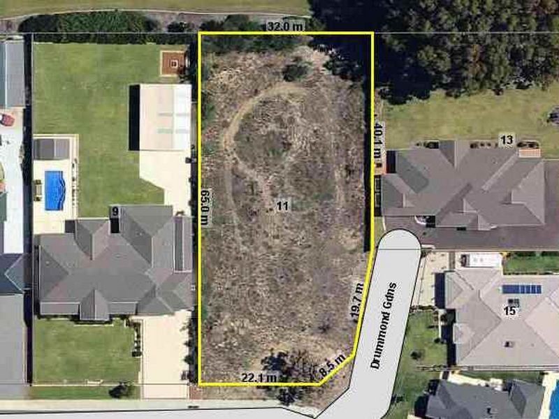 11 Drummond Gardens, Helena Valley WA 6056