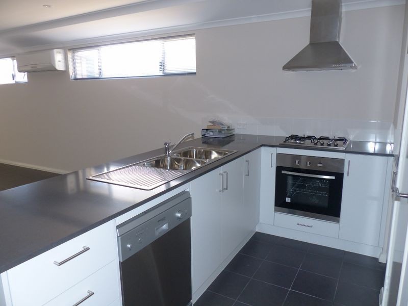 172 Suffolk Street, Caversham WA 6055