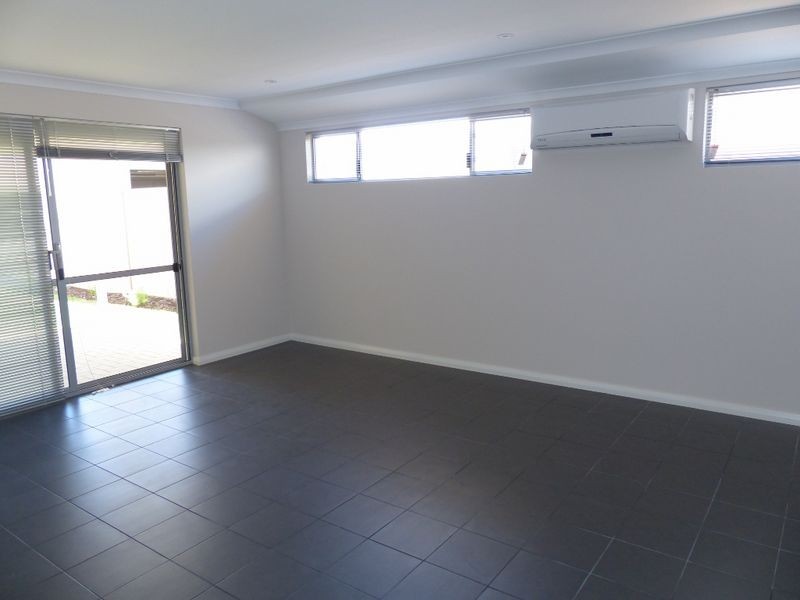 172 Suffolk Street, Caversham WA 6055