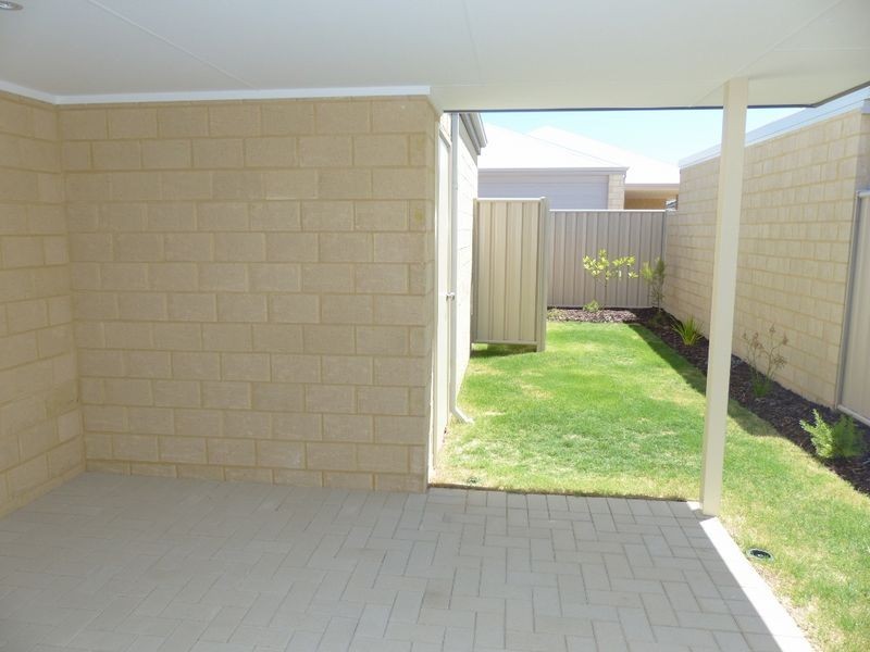 172 Suffolk Street, Caversham WA 6055