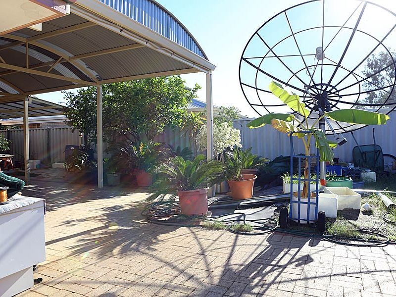 17 Wyperfeld Gardens, Ballajura WA 6066
