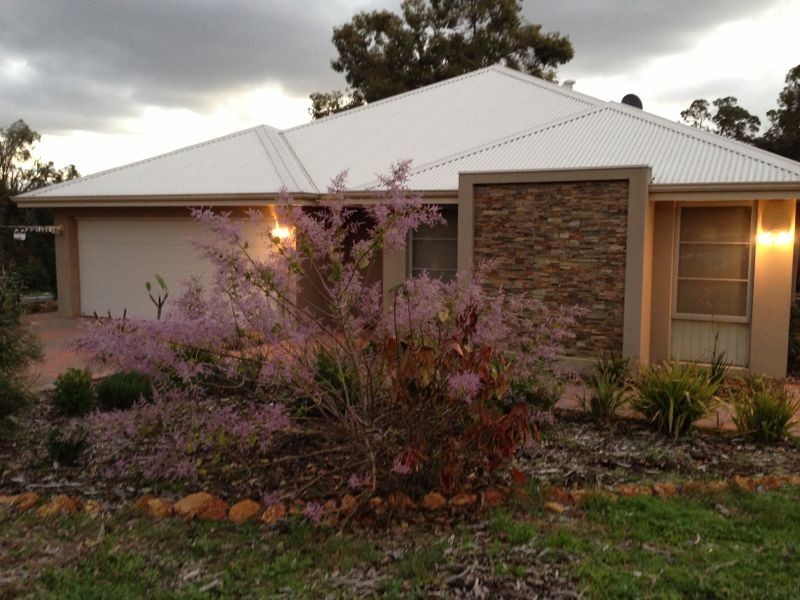 75 Tomallan Close, Parkerville WA 6081