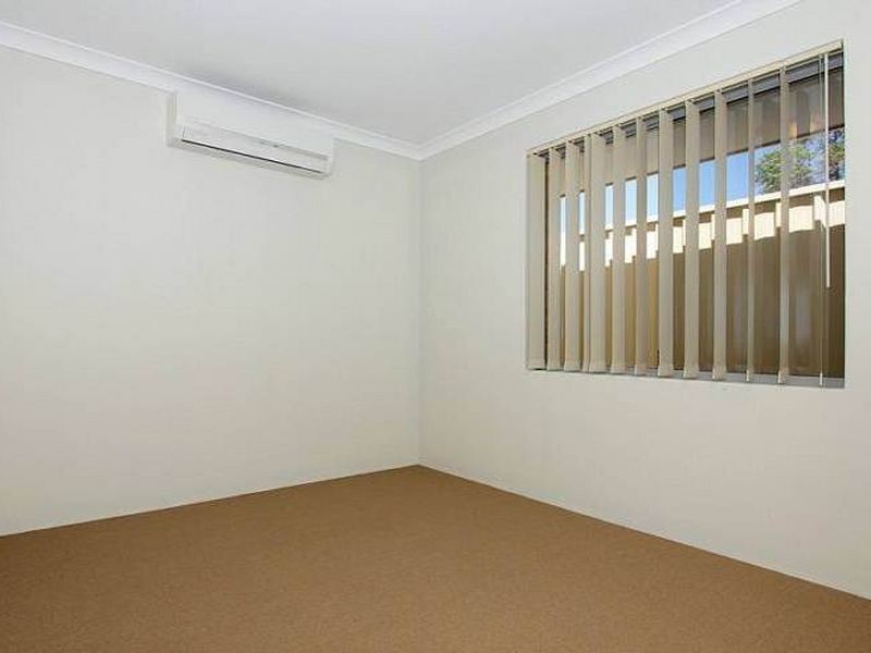 61B Victoria Pde, Midvale WA 6056