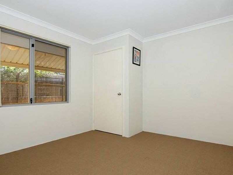 61B Victoria Pde, Midvale WA 6056