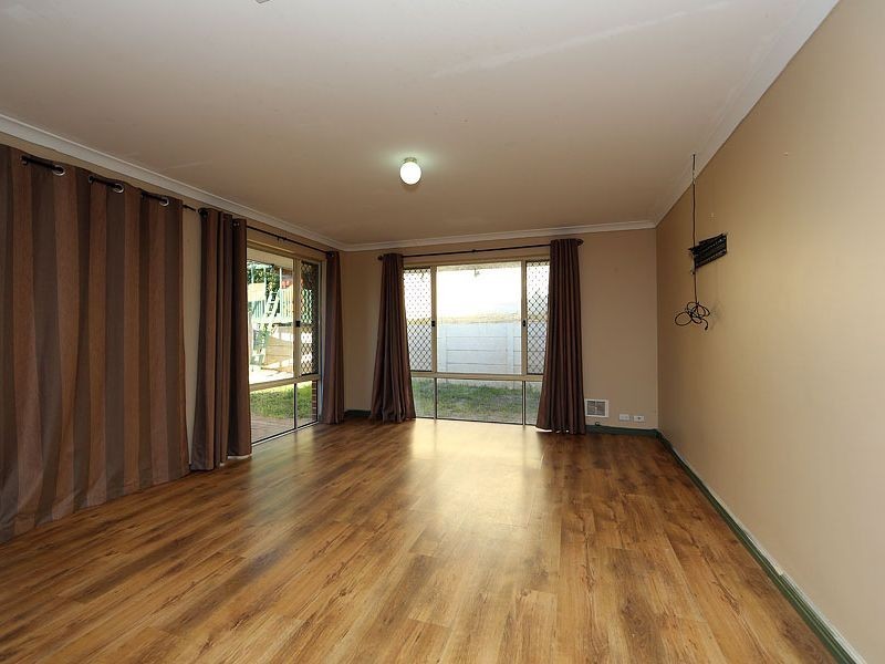 10 Nandup Retreat, Swan View WA 6056
