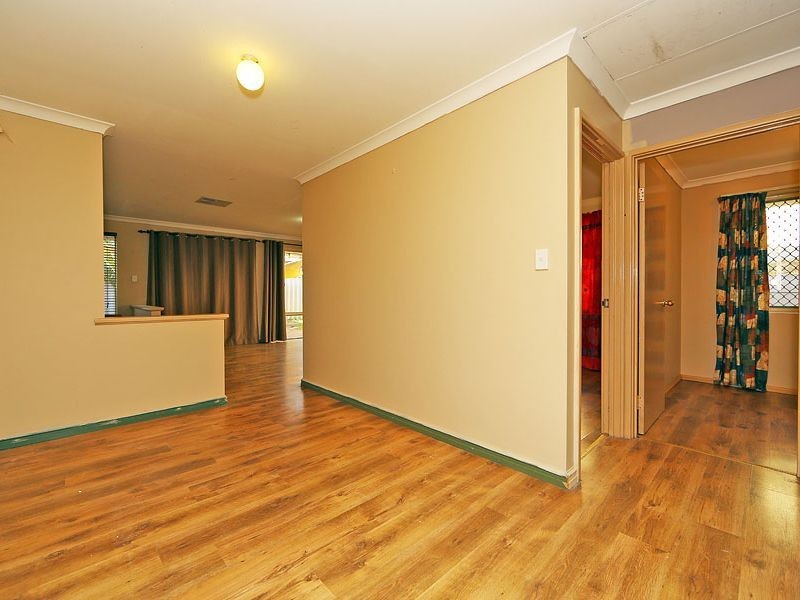 10 Nandup Retreat, Swan View WA 6056