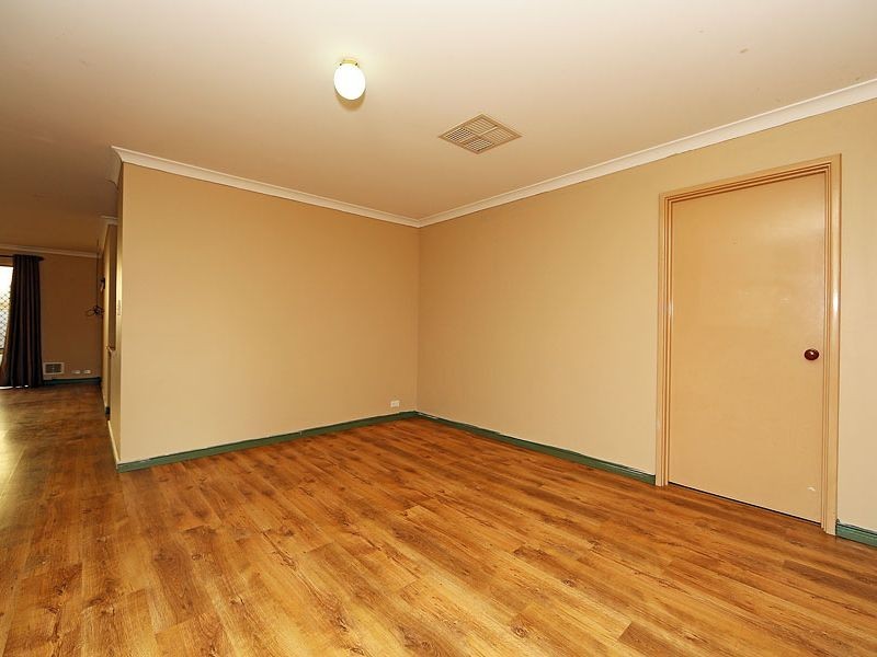 10 Nandup Retreat, Swan View WA 6056