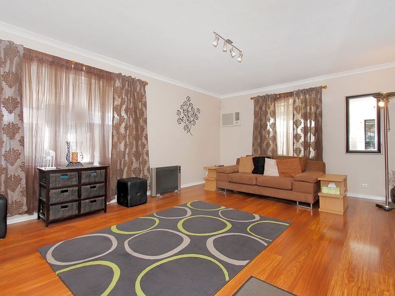 18 Moir Place, Midvale WA 6056