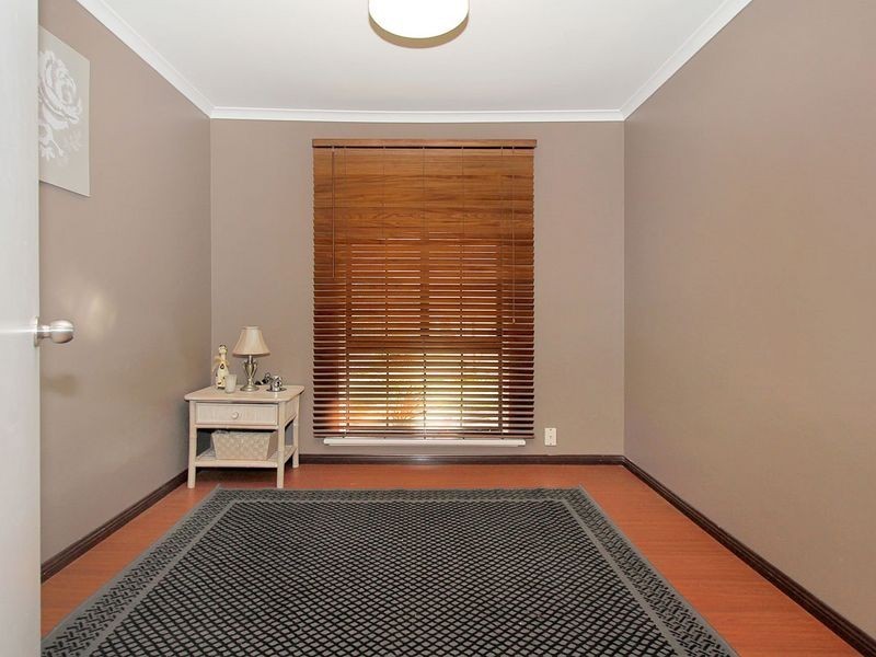 18 Moir Place, Midvale WA 6056