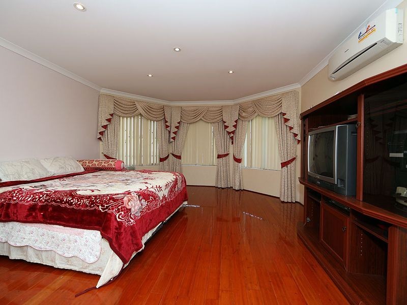 17 Narranbee Ridge, Tapping WA 6065