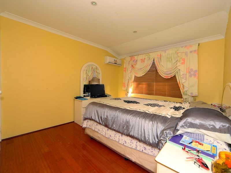 17 Narranbee Ridge, Tapping WA 6065