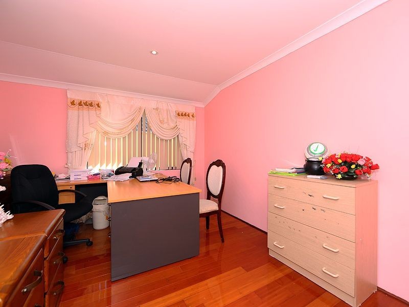 17 Narranbee Ridge, Tapping WA 6065