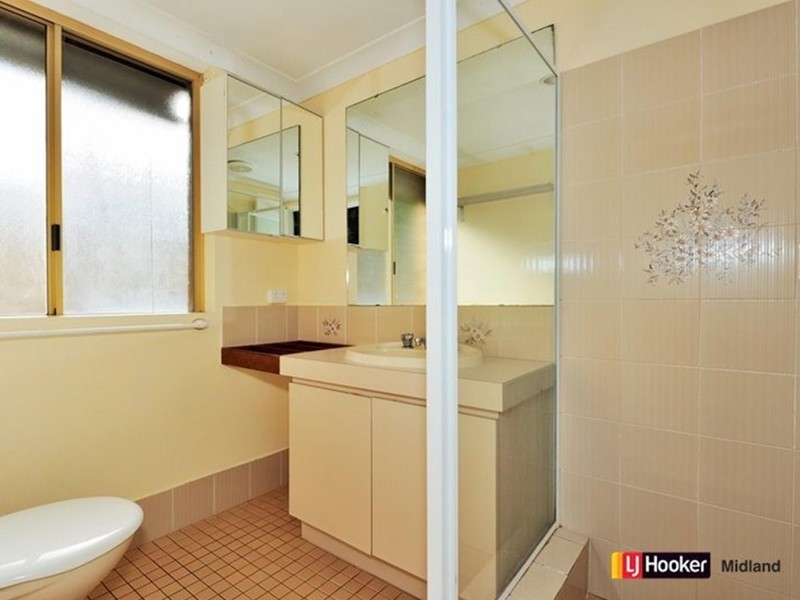 23 Bernley Drive, Viveash WA 6056