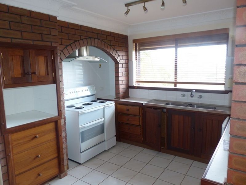 30 Stirling Road, Greenmount WA 6056