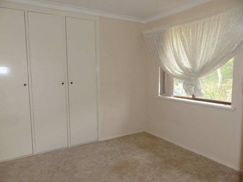 30 Stirling Road, Greenmount WA 6056