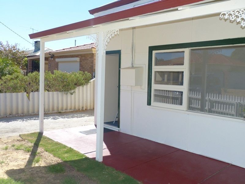 42 Margaret Street, Midland WA 6056