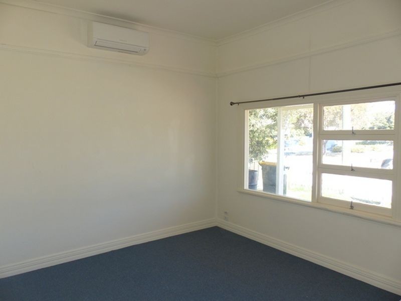 42 Margaret Street, Midland WA 6056