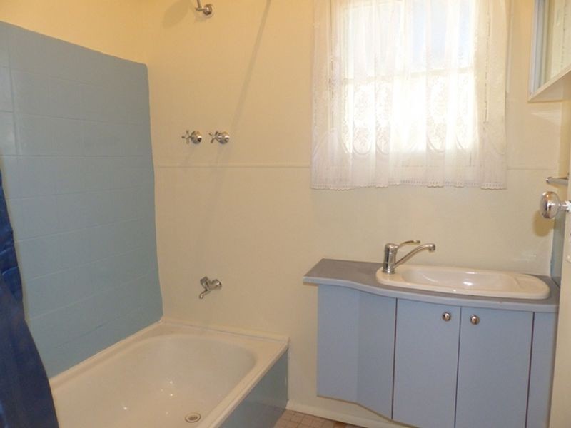 42 Margaret Street, Midland WA 6056