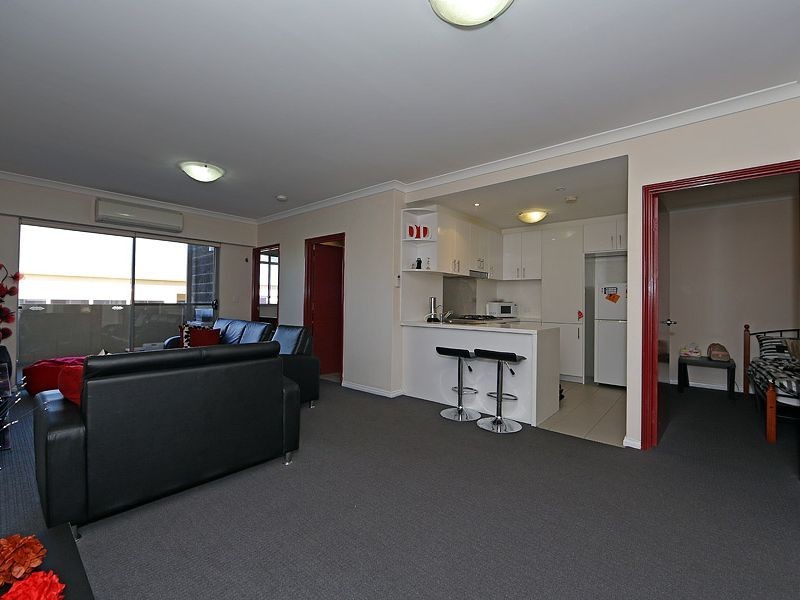 39/42 The Crescent, Midland WA 6056