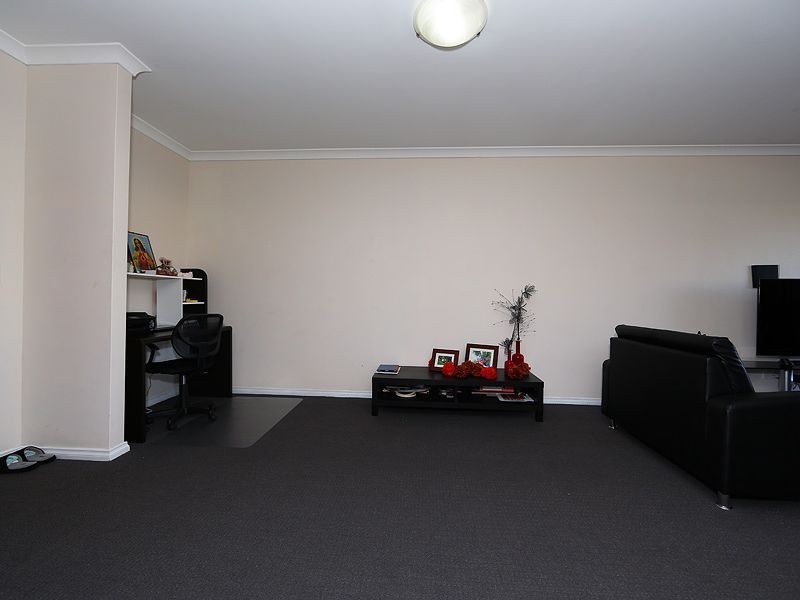 39/42 The Crescent, Midland WA 6056