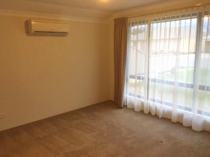 8 Carlisle Court, Middle Swan WA 6056