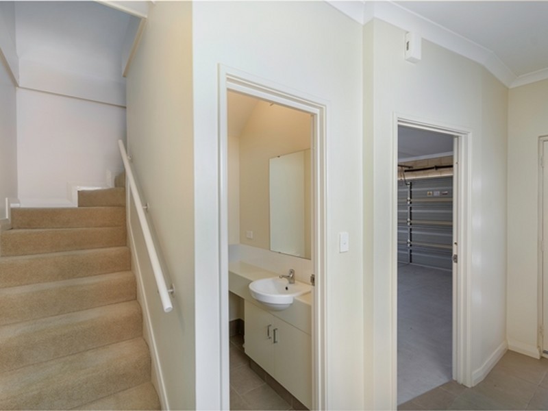 5/103 Morrison Road, Midland WA 6056