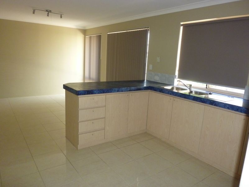 3 Karbar Pass, Ellenbrook WA 6069