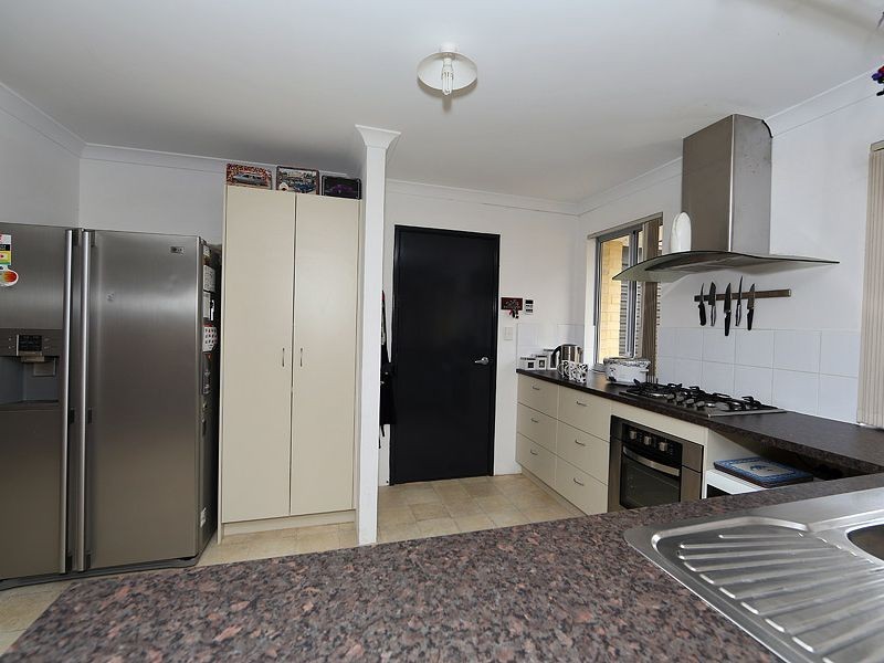 11 Yonga Way, South Guildford WA 6055