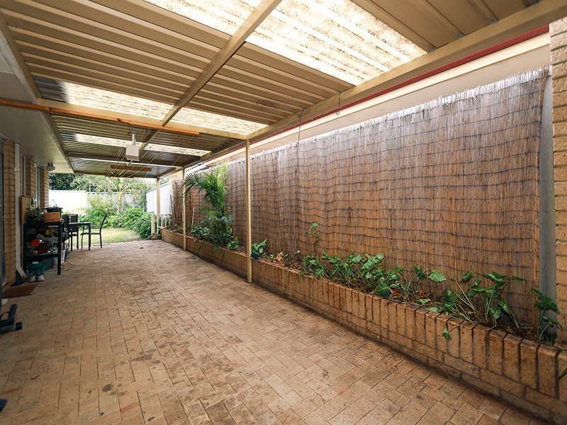 17 Stratton Bvd, Stratton WA 6056