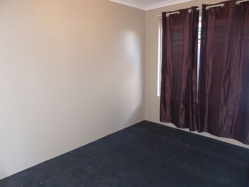 6 Yeates Lane, Stratton WA 6056