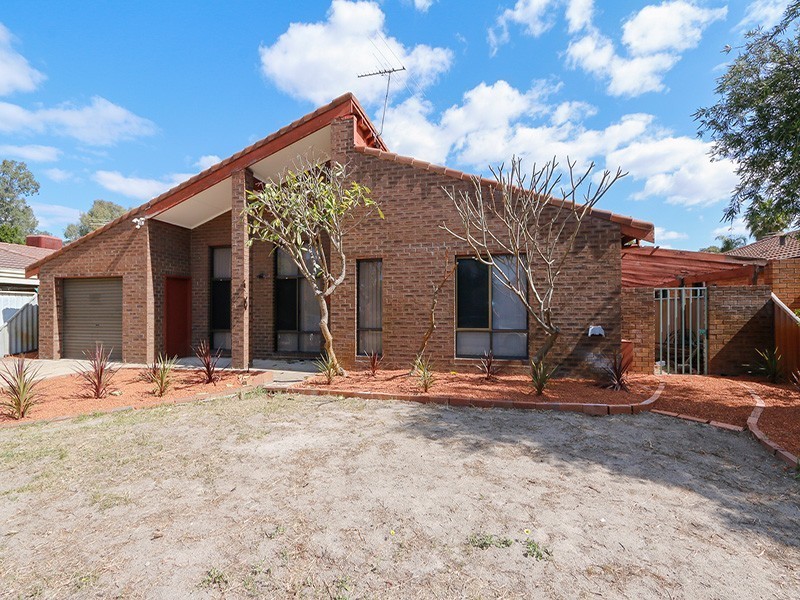 40 Illawarra Crescent, Ballajura WA 6066