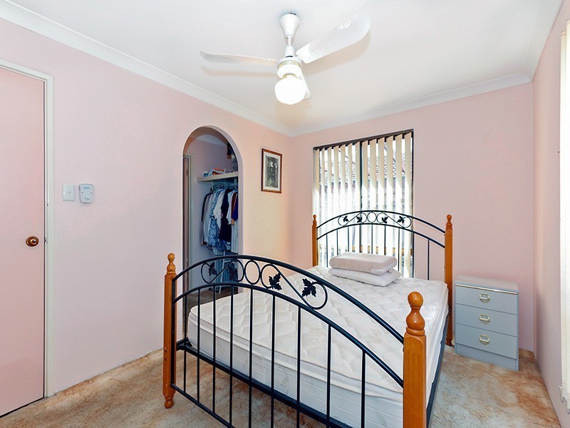 40 Illawarra Crescent, Ballajura WA 6066