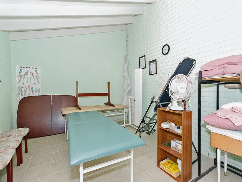 40 Illawarra Crescent, Ballajura WA 6066