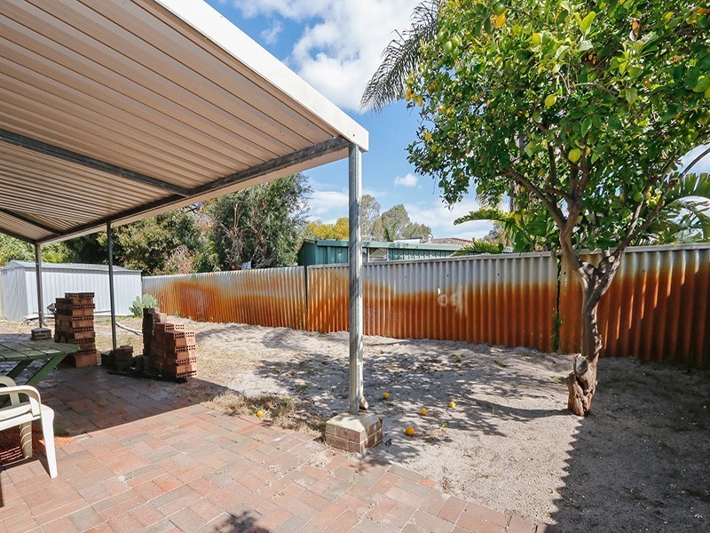 40 Illawarra Crescent, Ballajura WA 6066