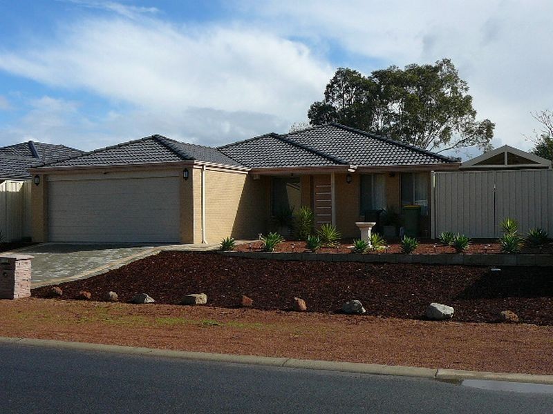 61A Victoria Pde, Midvale WA 6056