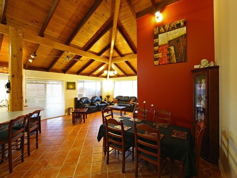 9 Nyanda Rise, Jane Brook WA 6056