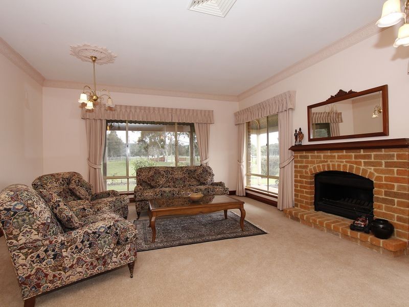 21 Corte Close, Brigadoon WA 6069