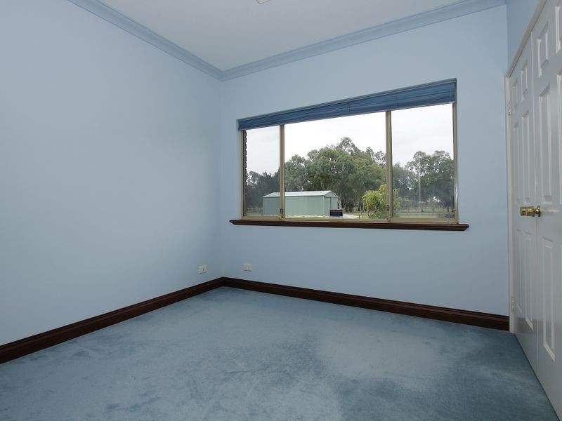 21 Corte Close, Brigadoon WA 6069