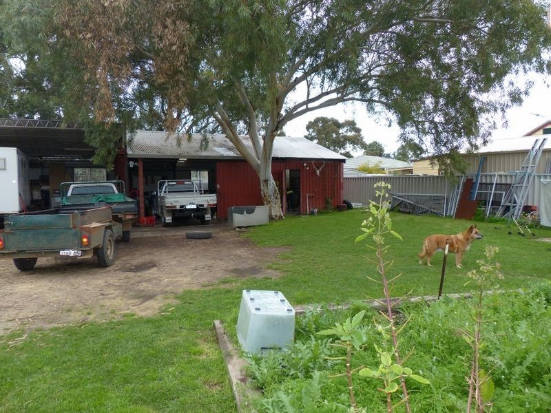 134 Bushmead Road, Hazelmere WA 6055