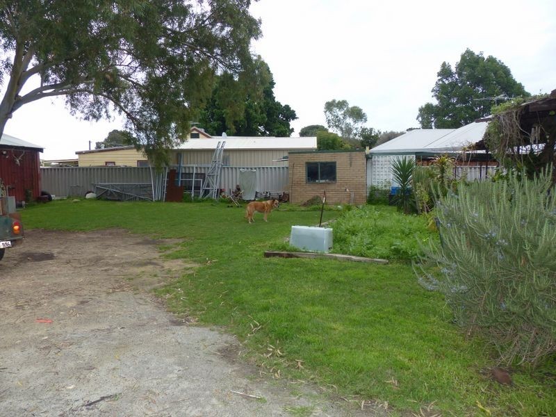 134 Bushmead Road, Hazelmere WA 6055