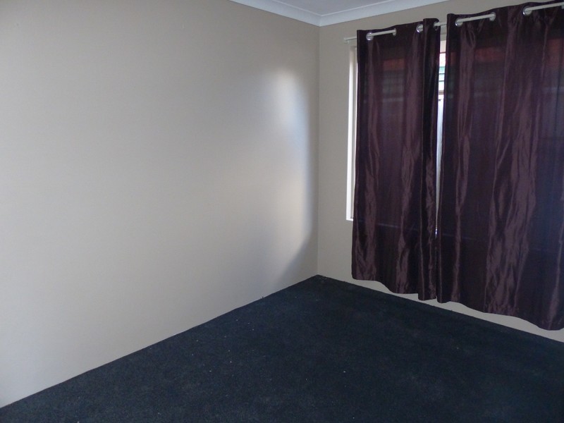 6 Yeates Lane, Stratton WA 6056