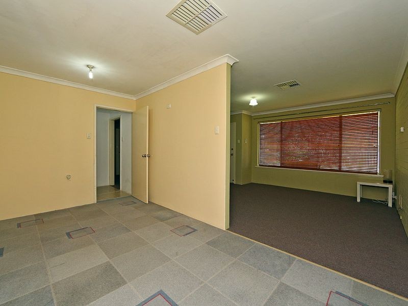 1 Coorain Street, Maddington WA 6109