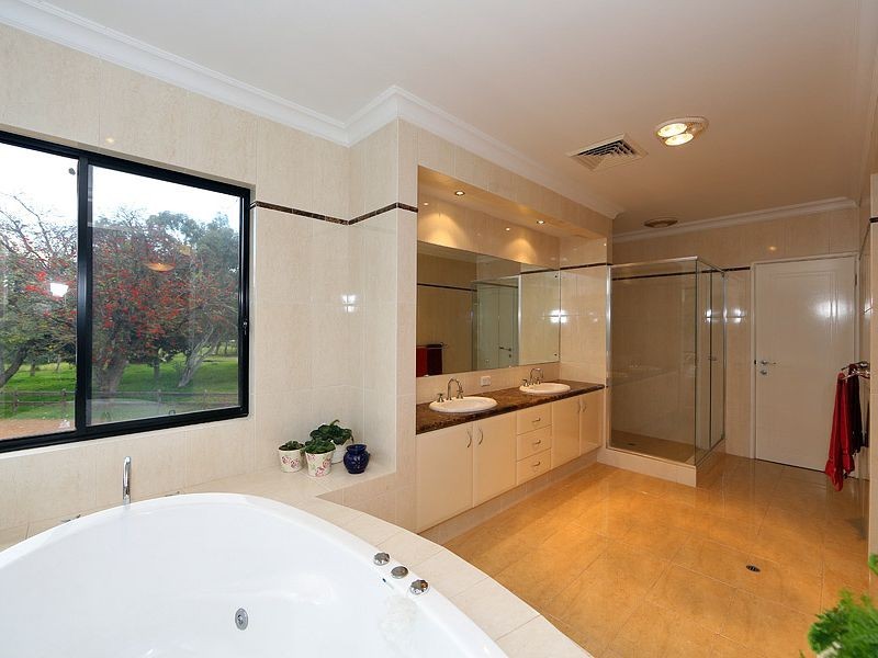 266 Lennard Street, Herne Hill WA 6056