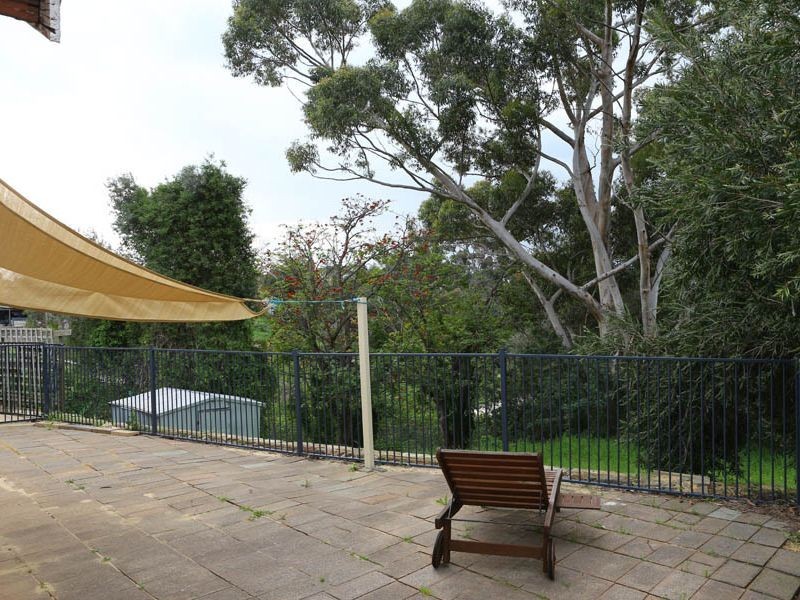 24 Ford Street, Baskerville WA 6056