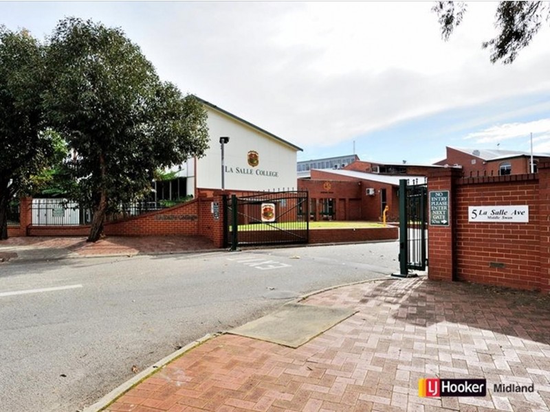 23 Bernley Drive, Viveash WA 6056