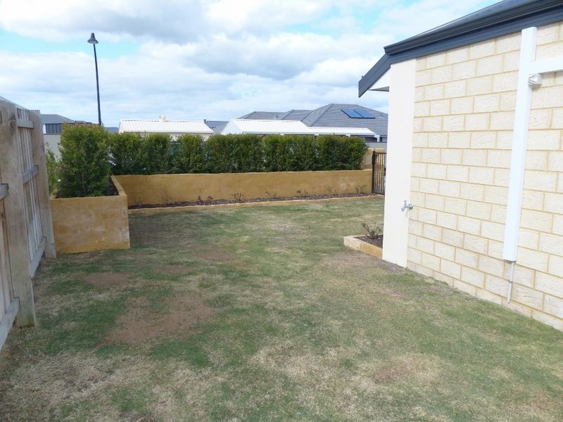 37 Chandala Turn, Ellenbrook WA 6069
