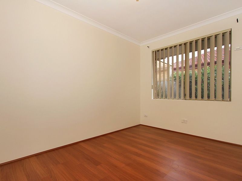 14 Giralia Parkway, Ballajura WA 6066